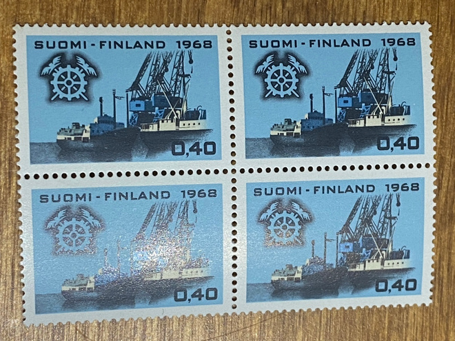 KESKUSKAUPPAKAMARI 50 VUOTTA NELIÖ**