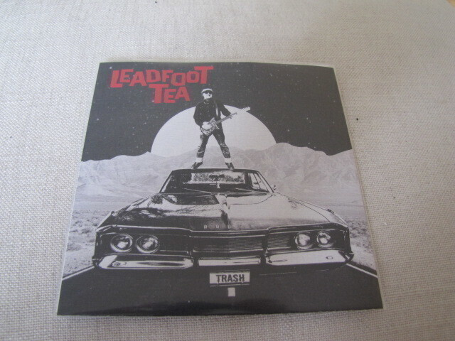 Leadfoot Tea Coronet Hemi 7 45 punk trash soittamaton