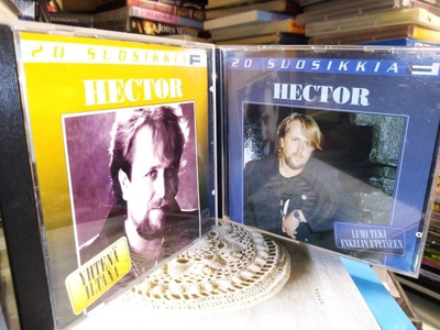2kpl CD 20 SUOSIKKIA HECTOR : LUMI TEKI... / YHTENÄ ILTANA