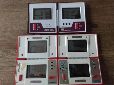 Nintendo game & watch x 3