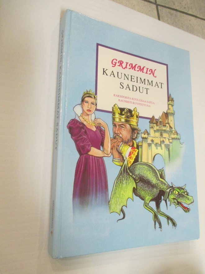 GRIMMIN KAUNEIMMAT SADUT - 12 kuuluisaa satua kauniisti kuvi