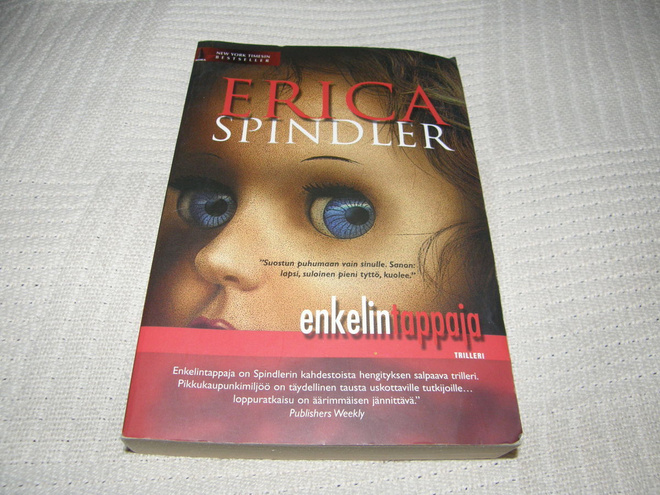 Erica Spindler Enkelintappaja  -nid