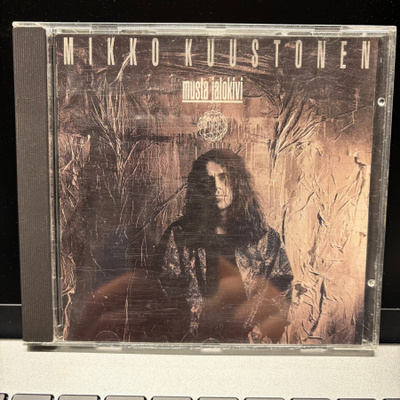 MIKKO KUUSTONEN - Musta jalokivi cd