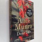 Alice Munro : Dear life - pikkukuva 1