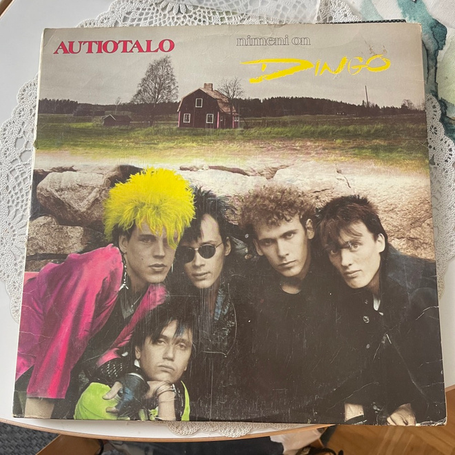 DINGO: Autiotalo * Nimeni on Dingo* 12 ” * FIN 1984