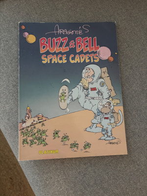 Aragones; Buzz & Bell - Space Cadets