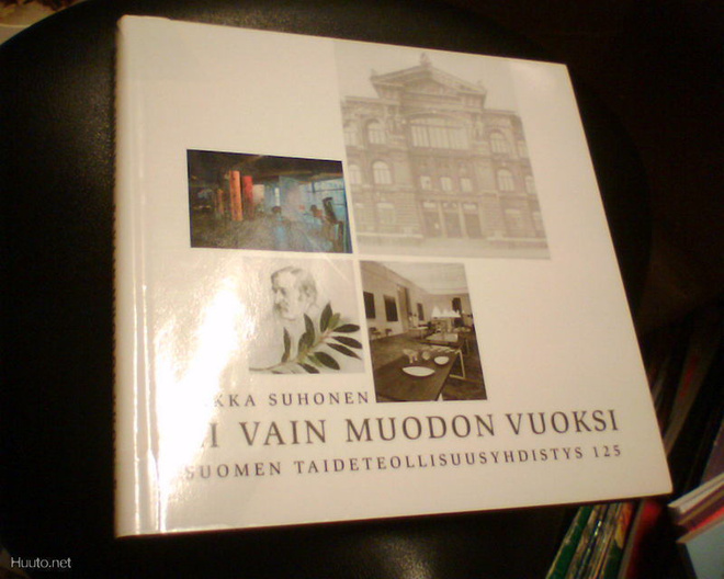 Pekka Suhonen EI VAIN MUODON VUOKSI ( 1 p. 2000 ) Sis.pk:t