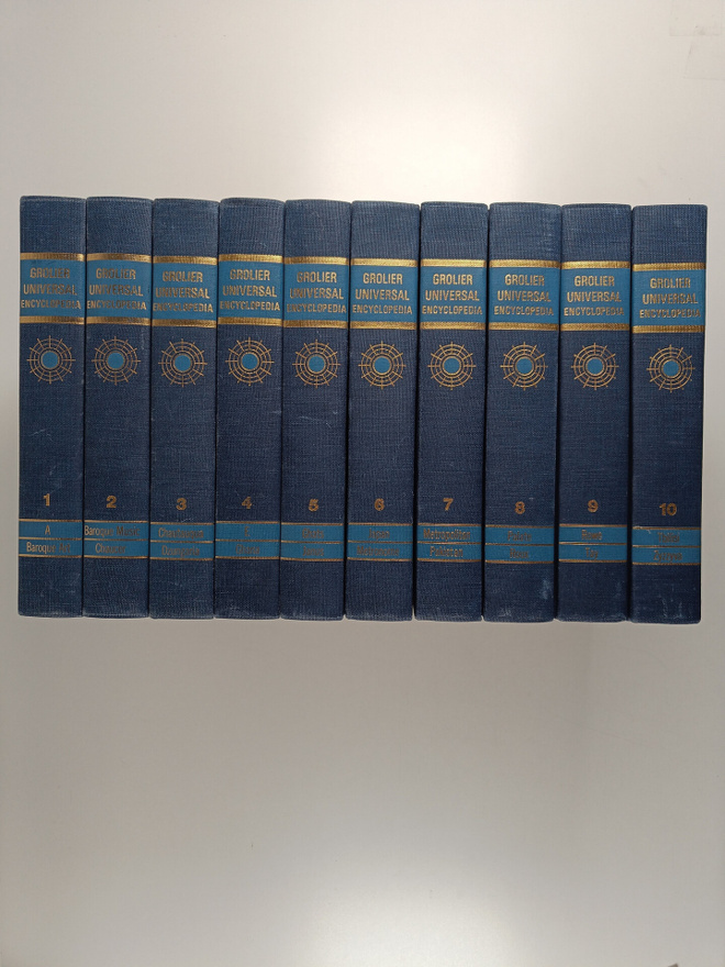 Grolier universal encyclopedia 1-10