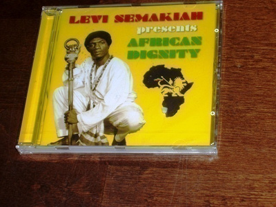 CD Levi Semakiah Presents African Dignity (Uusi)