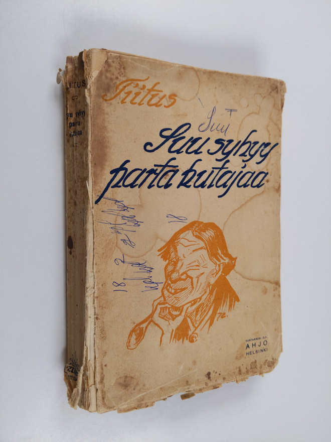 Tiitus : Suu syhyy, parta kutajaa