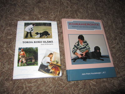 Hourdebaight : Koirahieronta & tokoa koko elämä