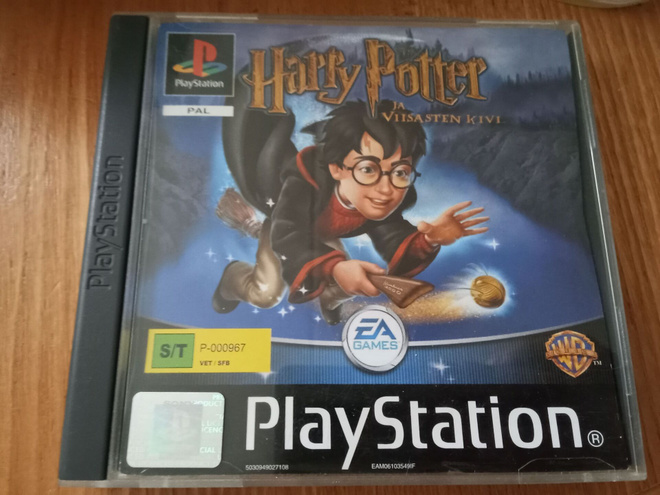 Harry Potter ja viisasten kivi PS1