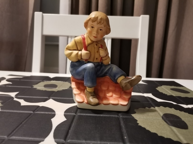 Goebel /Astrid Lindgren/ Katto Kassinen figuuri