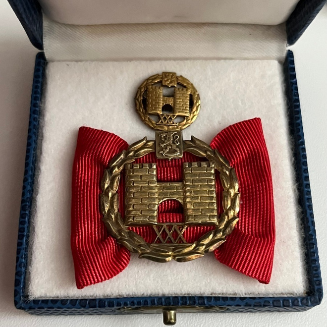 Kaupunkiliiton ansiomerkki 30 vuotta