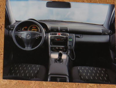 2000 Mercedes-Benz C-luokka Coupé pressikuva - KUIN UUSI