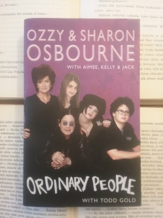 Ozzy & Sharon Osbourne - Ordinary People (paperback)