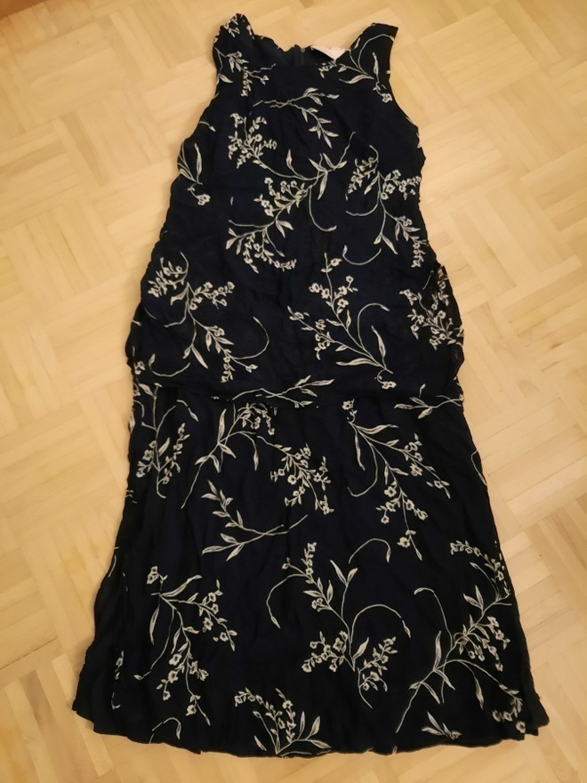 Tummansininen mekko koko pieni L