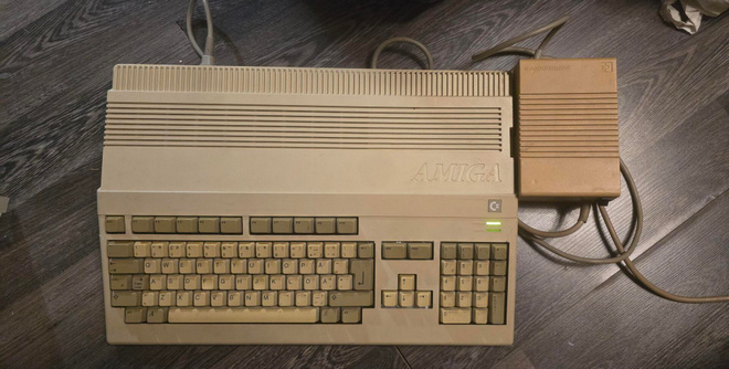 Commodore amiga 500 projekti.