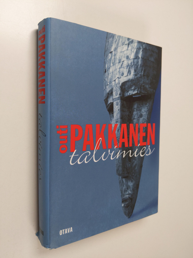 Outi Pakkanen : Talvimies : jännitysromaani