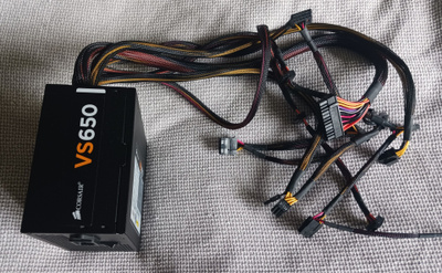 Corsair VS650 virtalähde
