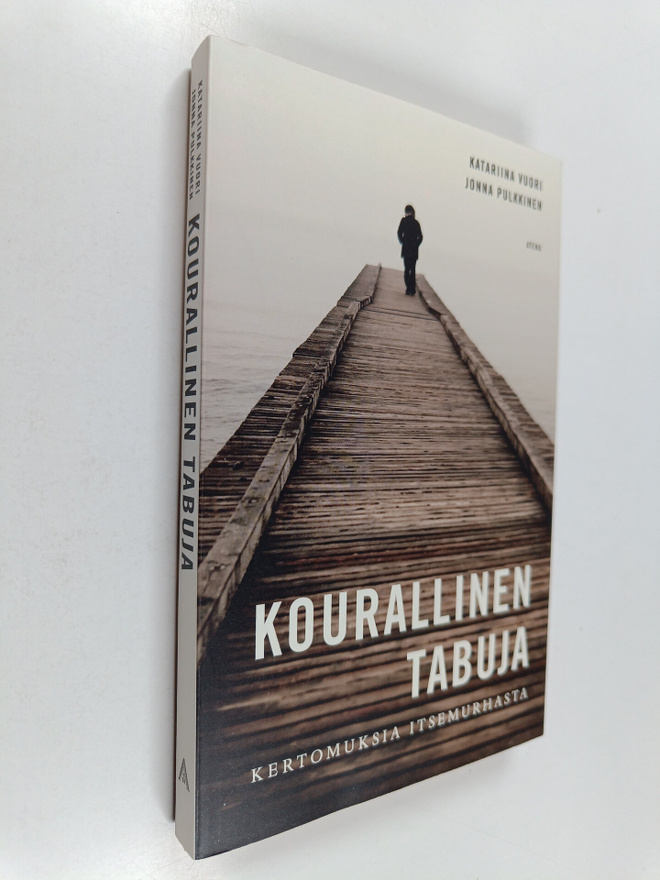Katariina Vuori : Kourallinen tabuja : kertomuksia itsemu...