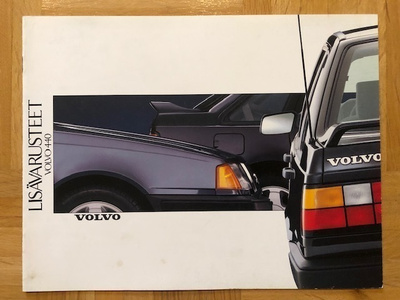 Esite Volvo 440 lisävarusteet, 1989