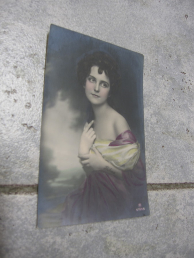 VANHA HIENO POSTIKORTTI 1900 LUVUN ALUSTA
