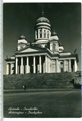 Helsinki kauniisti kulkenut suurkirkko