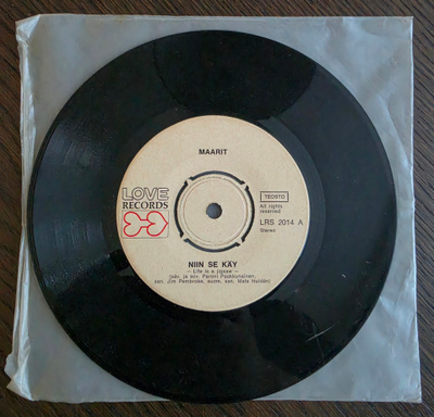 Maarit - Niin Se Käy 7" (Love Records)