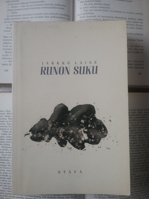 Jarkko Laine - Runon suku (nid.)