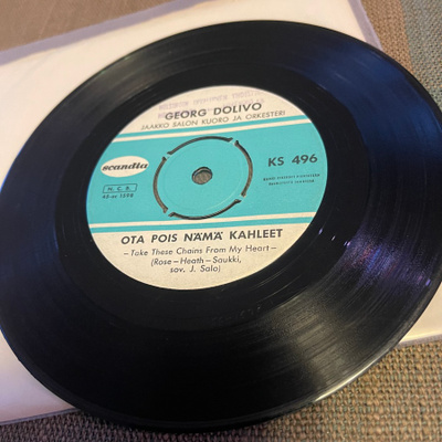 GEORG DOLIVO: Ota pois nämä kahleet * 16 ruusua  * FIN 1963
