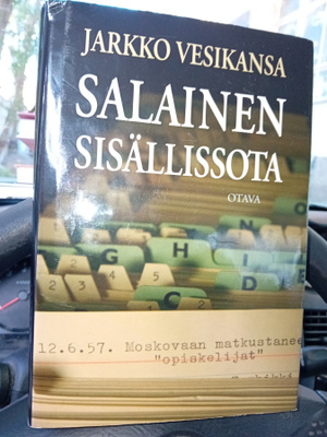 Vesikansa :  Salainen sisällissota ( SIS POSTIKULU  )