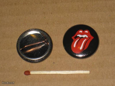 Rolling Stones rintanappi 1" (l3)