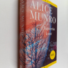 Alice Munro : Jupiterin kuut - pikkukuva 1