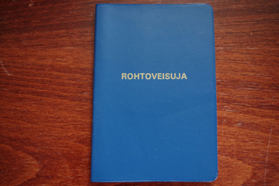 Rohtoveisuja, lähes sata suomalaista iskelmää