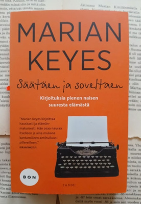 Marian Keyes - Säätäen ja soveltaen (pokkari)