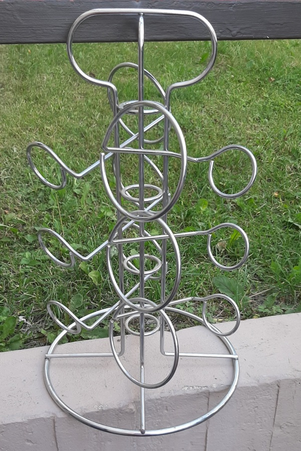 Metallinen viinipulloteline kuusi paikkaa