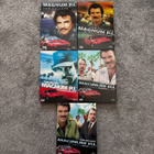 MAGNUM P.I. KAUDET 1-5 SUOMITEKSTEIN! - pikkukuva 1