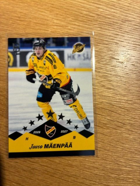 Juuso Mäenpää 26-26 Blueline #78 Silver 97/200