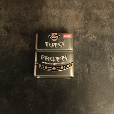 Fazer Tutti Frutti pelti-aski