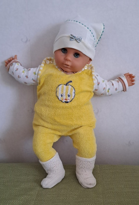 Vintage Vauvanukke 60 cm + vaatteita.