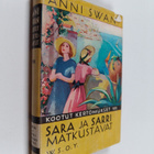 Anni Swan : Kootut kertomukset 8 : Sara ja Sarri matkustavat - pikkukuva 1