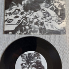 7" Kosmonauts: Hulluksi teet / Äiti työnnä mut takas - pikkukuva 1