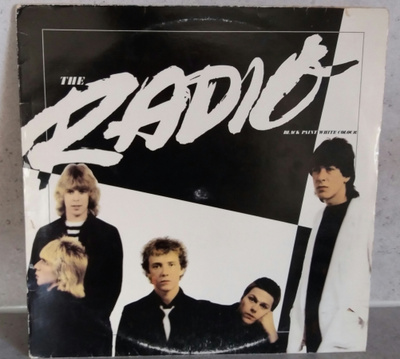 THE RADIO Black Paint White Color SOSLP 036 1981 Ruotsi