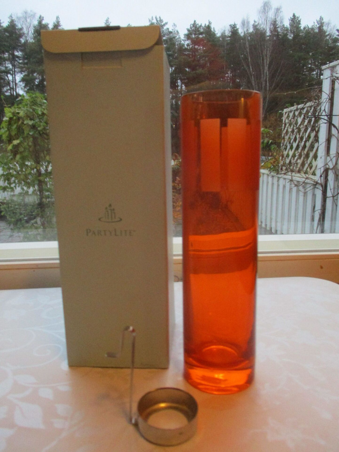 PARTYLITE FIESTA KYNTTILÄLAMPPU / MALJAKKO ORANSSI  k. 23CM