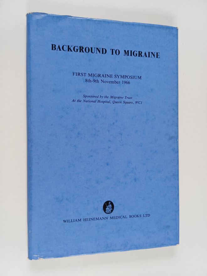 JN Cumings : Background to Migraine - First migraine symp...
