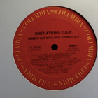 CHET  ATKINS ::  WORK IT OUT ::  VINYYLI  LP    USA    1983 - pikkukuva 3