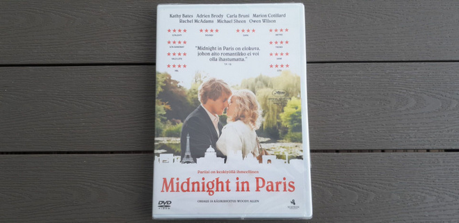 DVD: Midnight In Paris (Kathy Bates, Oen Wilson 2011) UUSI
