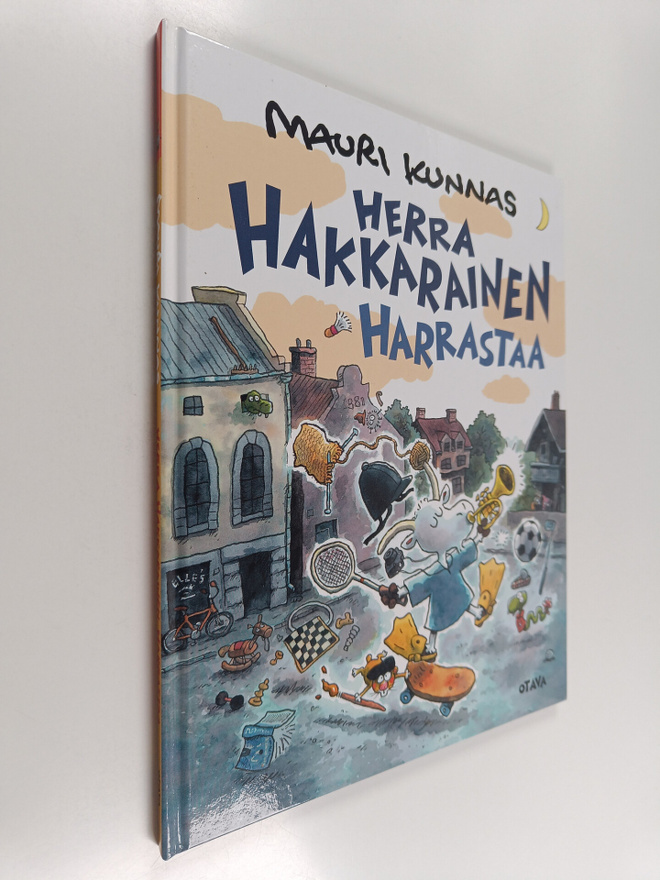Mauri Kunnas : Herra Hakkarainen harrastaa