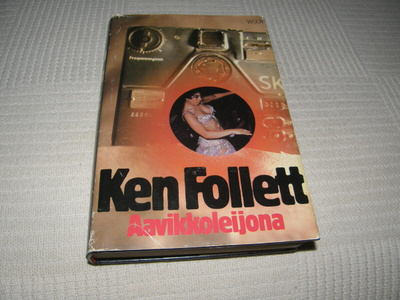 Ken Follett Aavikkoleijona -sid